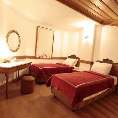 Kerme Ottoman Palace اكياكا