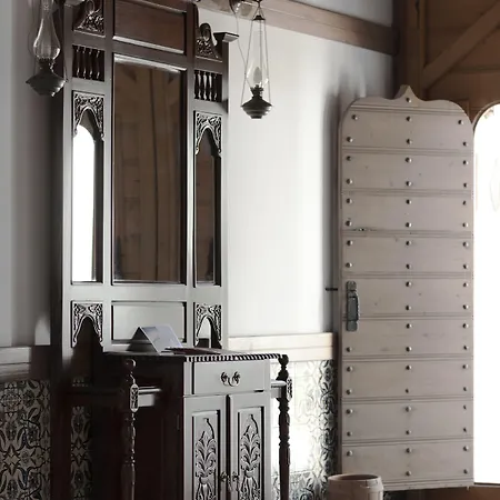 Kerme Ottoman Palace اكياكا