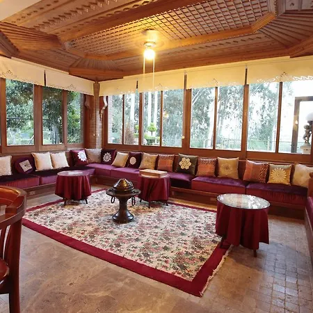 Kerme Ottoman Palace اكياكا