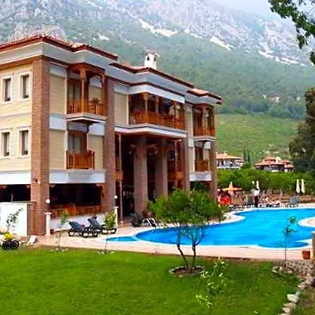 Kerme Ottoman Palace فندق اكياكا